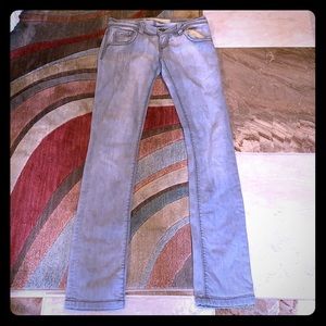 ❗️2/$15❗️ZARA Light Grey Mid Rise Skinny Jean